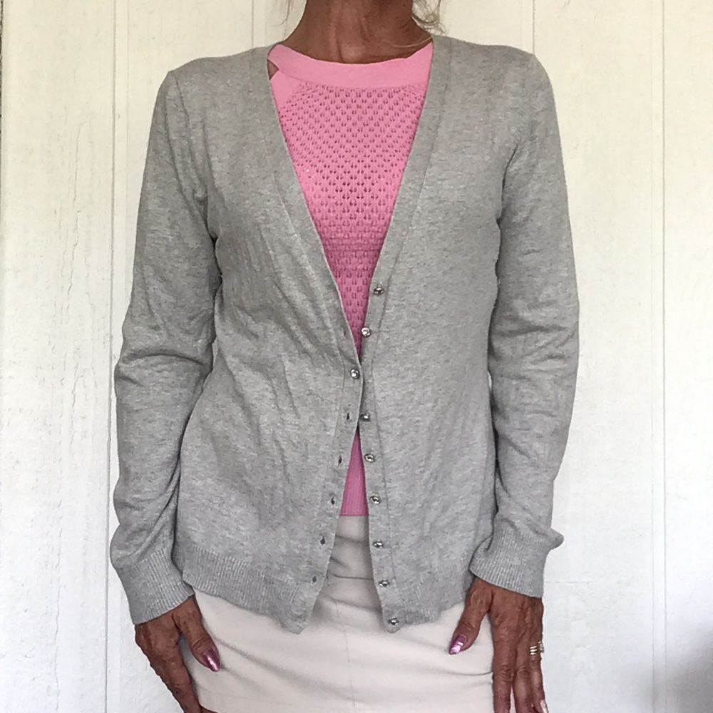 ALFANI GRAY SILK BUTTON DOWN CARDIGAN LARGE